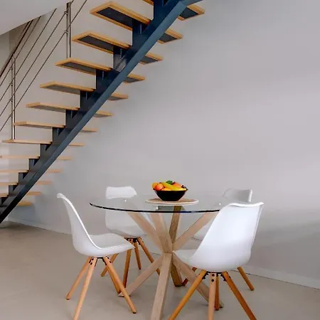 Luxury Townhouse With Pool In Willa *